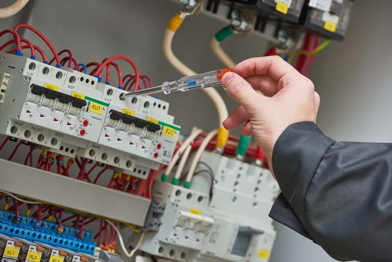Installation d'électricité, Saint-Égrève