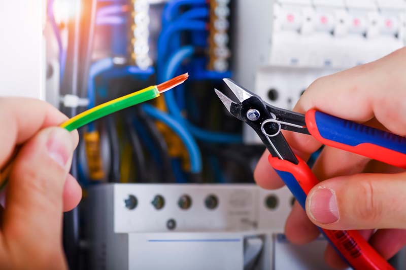 Installation d'électricité, Eybens